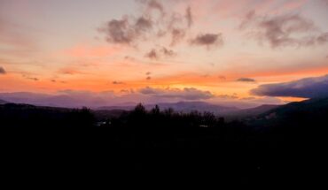 Trekking al tramonto